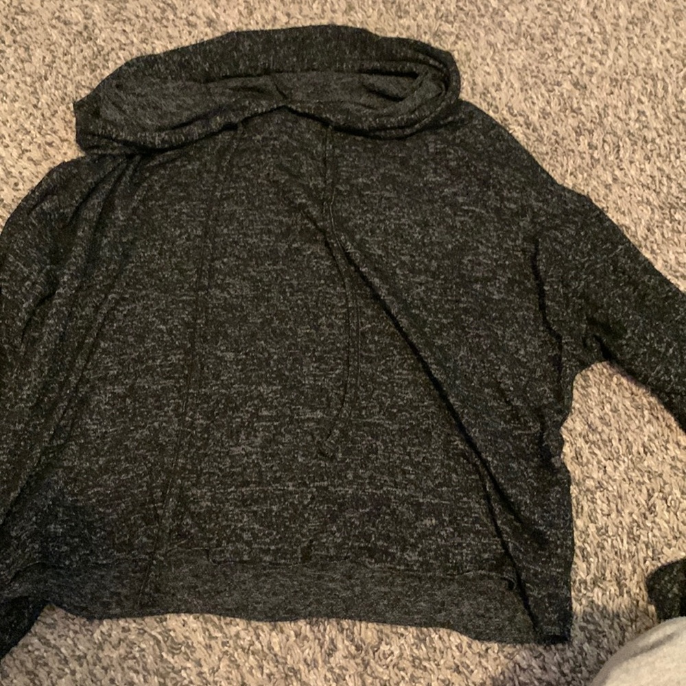 Cropped, light hoodie